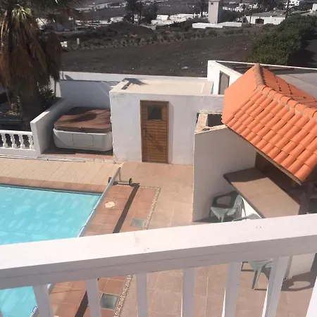 Casa Nira וילה *